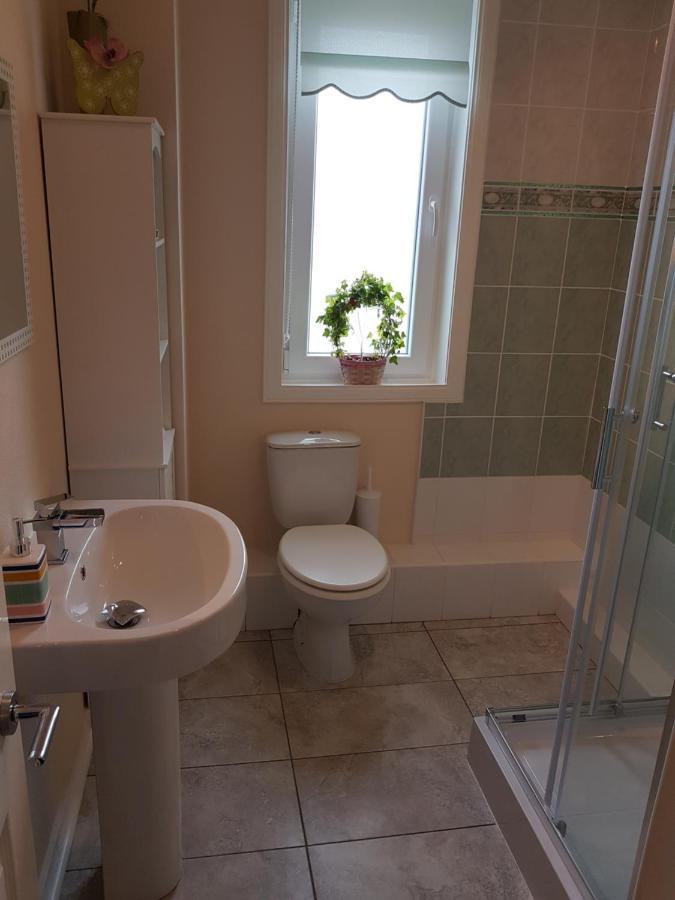 Spacious 2 Double Bedrooms House For A Relaxing Stay. South Kessock Eksteriør billede